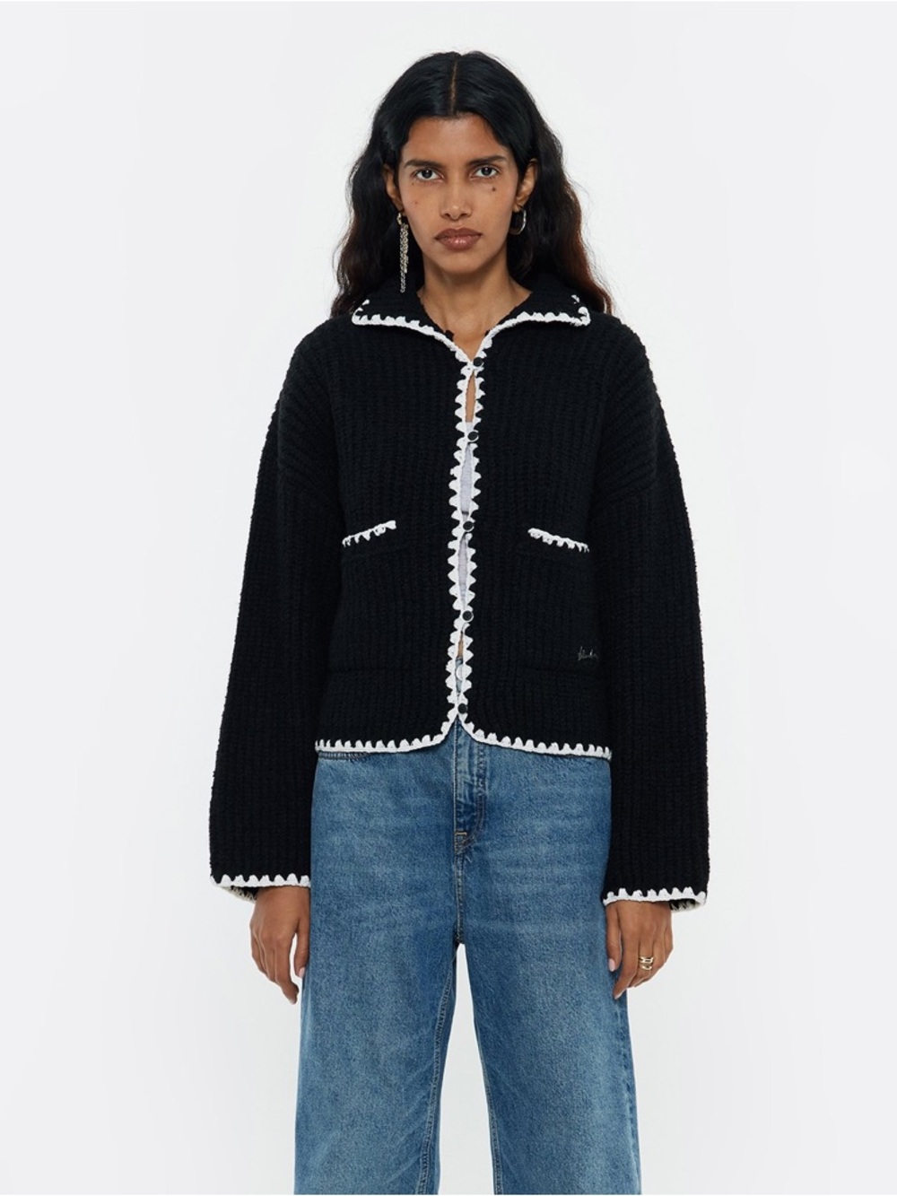 NWT MK Metrics Knits Women’s Black Knit Cropped Jacket with Ivory Trim & Pockets